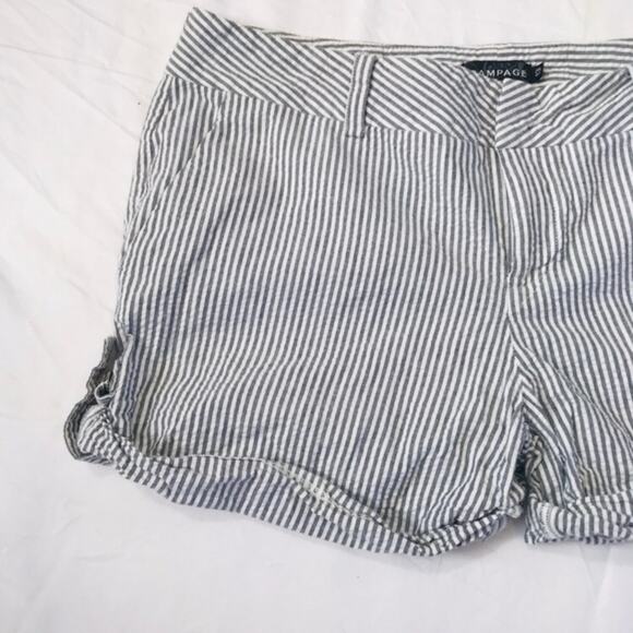 Rampage Pants - Rampage seersucker shorts